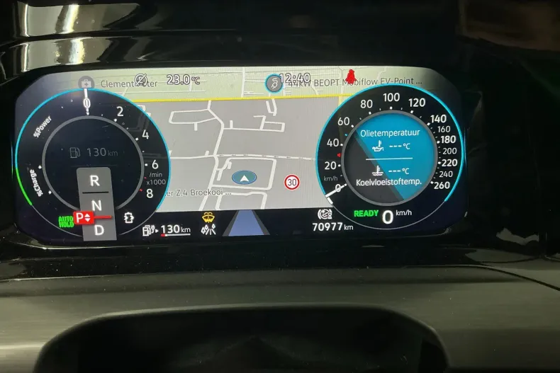 Volkswagen Golf din 2023 cu 70.977 km - oferta VOL242076 - foto 7