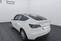 Tesla Model Y din 2023 cu 60.487 km - oferta TES242077 - foto 4