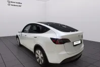 Tesla Model Y din 2023 cu 64.168 km - oferta TES242078 - foto 4