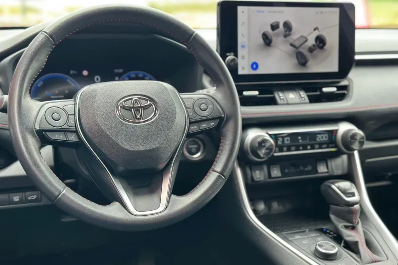 Toyota RAV4 din 2024 cu 108.138 km - oferta TOY242080 - foto 13