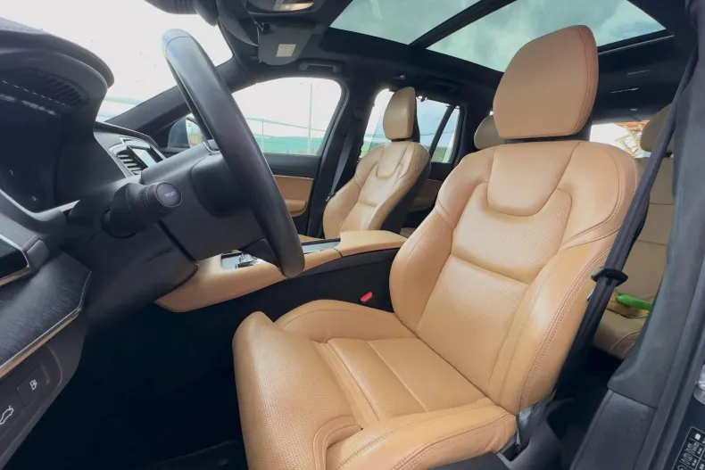 Volvo XC90 din 2022 cu 97.479 km - oferta VOL242082 - foto 12
