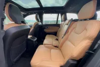 Volvo XC90 din 2022 cu 97.479 km - oferta VOL242082 - foto 13