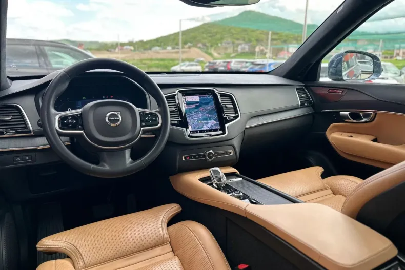 Volvo XC90 din 2022 cu 97.479 km - oferta VOL242082 - foto 14