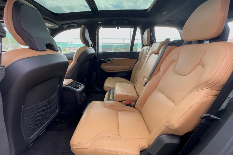 Volvo XC90 din 2022 cu 97.479 km - oferta VOL242082 - foto 16
