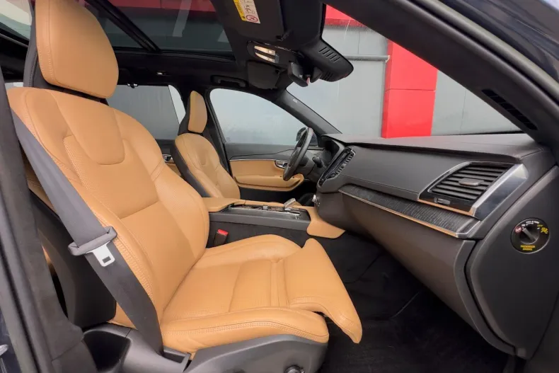 Volvo XC90 din 2022 cu 97.479 km - oferta VOL242082 - foto 23