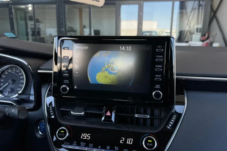 Toyota Corolla din 2020 cu 93.561 km - oferta TOY242083 - foto 11
