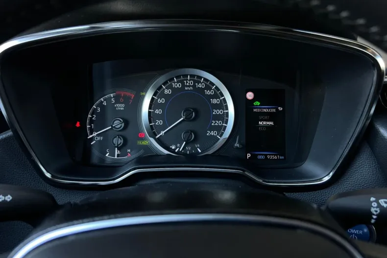 Toyota Corolla din 2020 cu 93.561 km - oferta TOY242083 - foto 23