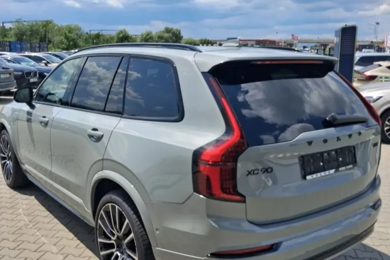 Volvo XC90 din 2026 cu 1 km - oferta VOL242095 - foto 10