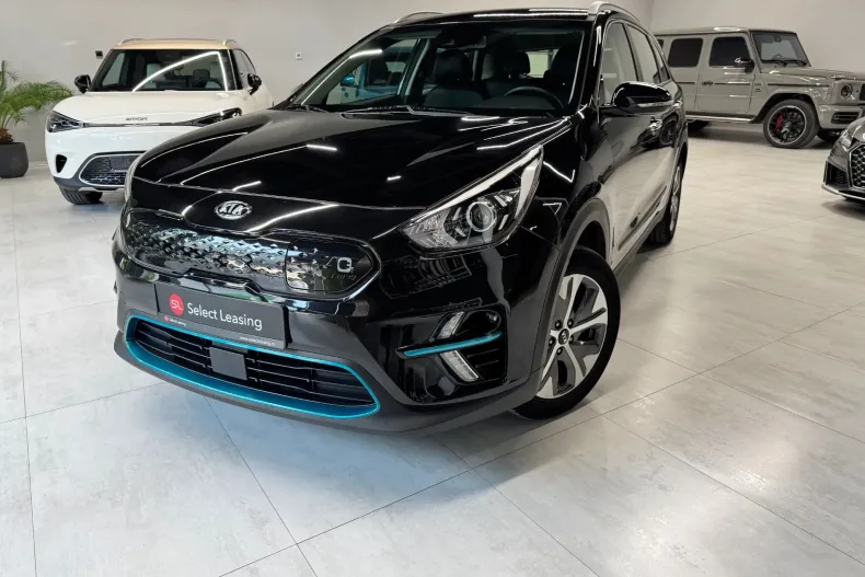 Kia Niro din 2021 cu 70.000 km - oferta KIA242110 - foto 1