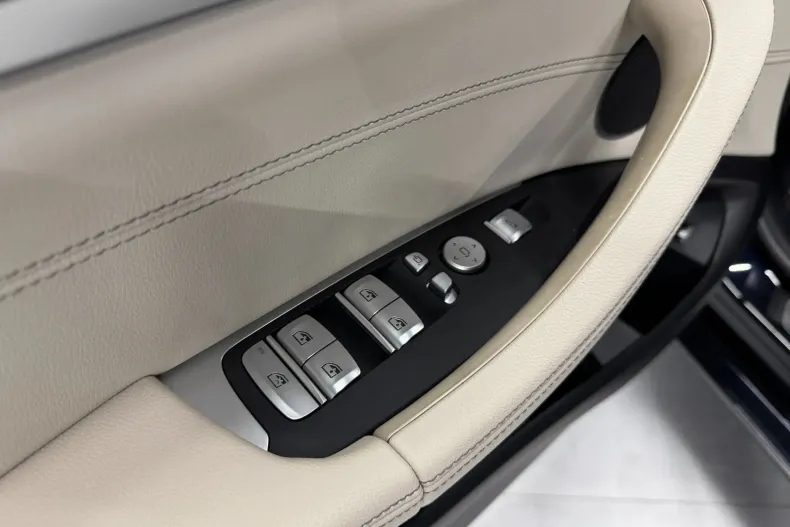 BMW X3 (Seria X) din 2021 cu 169.000 km - oferta BMW242112 - foto 7