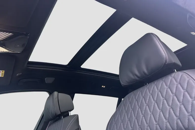 BMW X7 (Seria X) din 2026 cu 0 km - oferta BMW242114 - foto 17