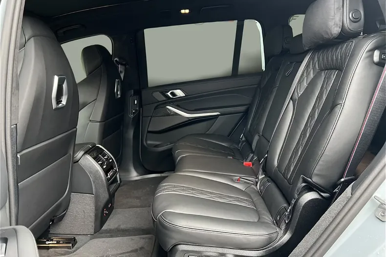 BMW X7 (Seria X) din 2026 cu 0 km - oferta BMW242115 - foto 11