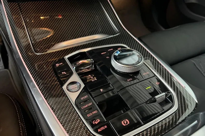BMW X7 (Seria X) din 2026 cu 0 km - oferta BMW242115 - foto 19
