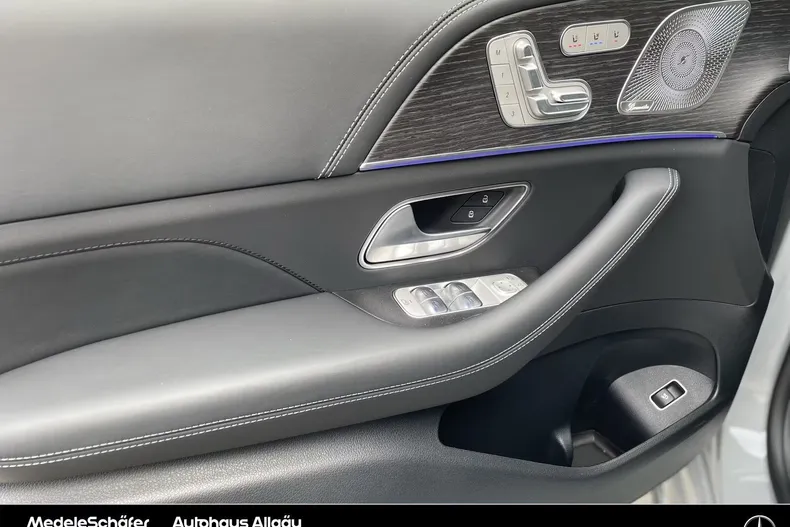 Mercedes-Benz GLE 63 AMG (Clasa GLE) din 2026 cu 9.000 km - oferta MER242116 - foto 7