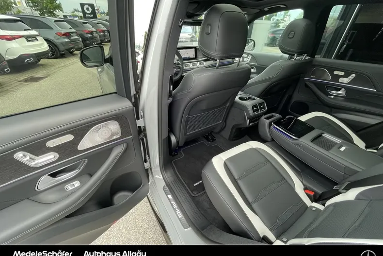 Mercedes-Benz GLE 63 AMG (Clasa GLE) din 2026 cu 9.000 km - oferta MER242116 - foto 8