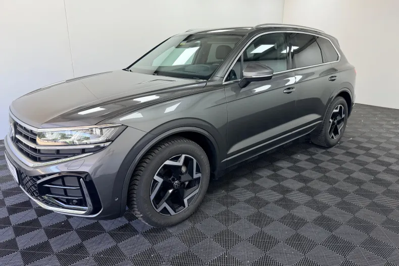 Volkswagen Touareg din 2025 cu 25.000 km - oferta VOL242119 - foto 6