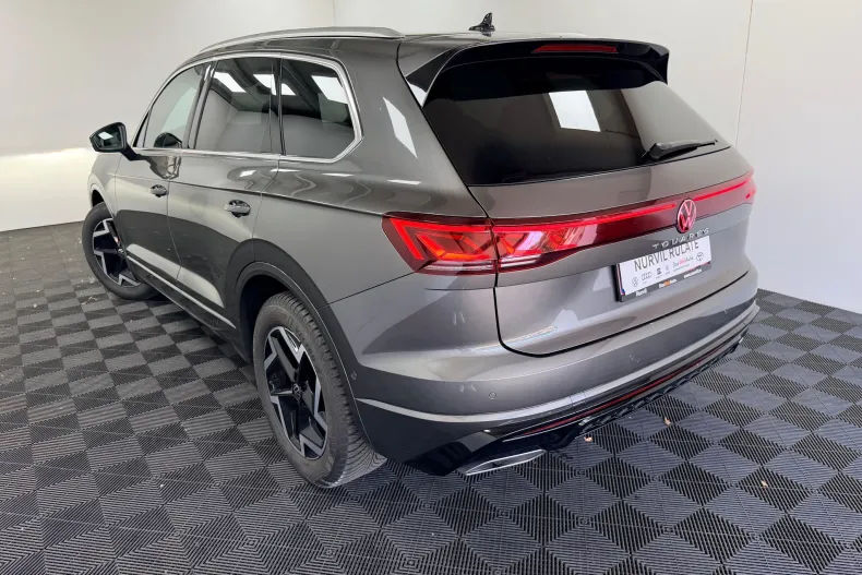 Volkswagen Touareg din 2025 cu 25.000 km - oferta VOL242119 - foto 16