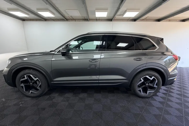 Volkswagen Touareg din 2025 cu 25.000 km - oferta VOL242119 - foto 21
