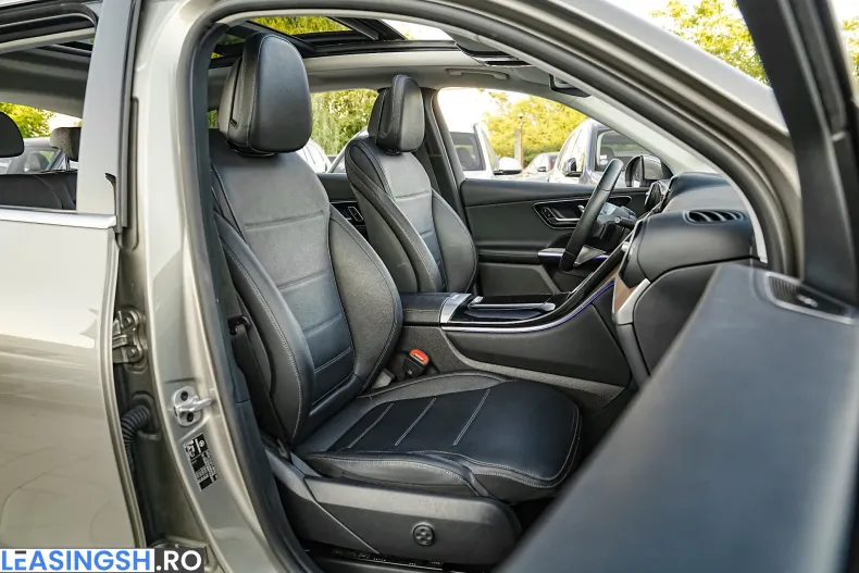 Mercedes-Benz GLC 300 (Clasa GLC) din 2023 cu 143.650 km - oferta MER242121 - foto 12