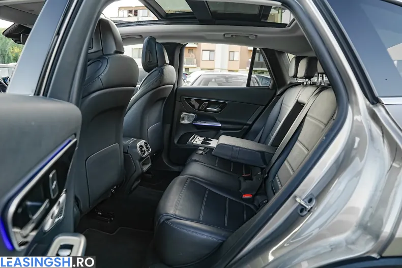 Mercedes-Benz GLC 300 (Clasa GLC) din 2023 cu 143.650 km - oferta MER242121 - foto 13