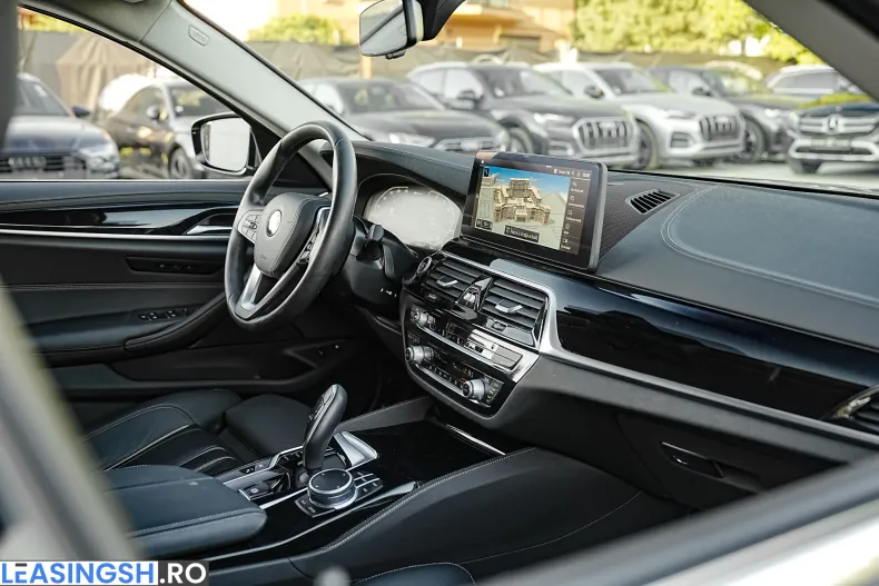 BMW 530e (Seria 5) din 2021 cu 69.100 km - oferta BMW242124 - foto 20