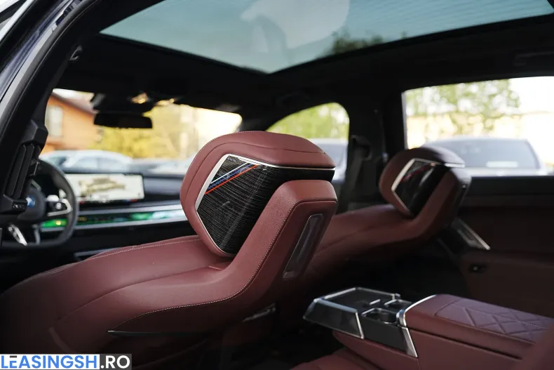BMW 750e (Seria 7) din 2025 cu 5.300 km - oferta BMW242130 - foto 8