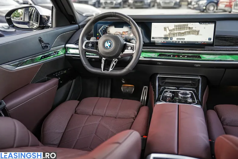 BMW 750e (Seria 7) din 2025 cu 5.300 km - oferta BMW242130 - foto 14