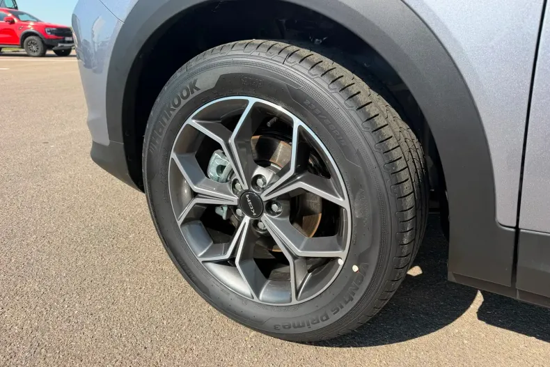 KGM Korrando din 2025 cu 7 km - oferta KGM242132 - foto 6