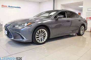 Lexus Seria ES din 2020 - oferta LEX242138