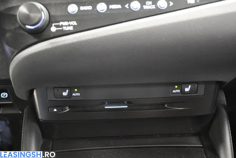 Lexus Seria ES din 2020 cu 115.000 km - oferta LEX242138 - foto 14