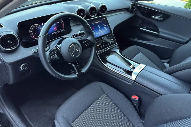 Mercedes-Benz C 180 (Clasa C) din 2023 cu 25.052 km - oferta MER242140 - foto 9