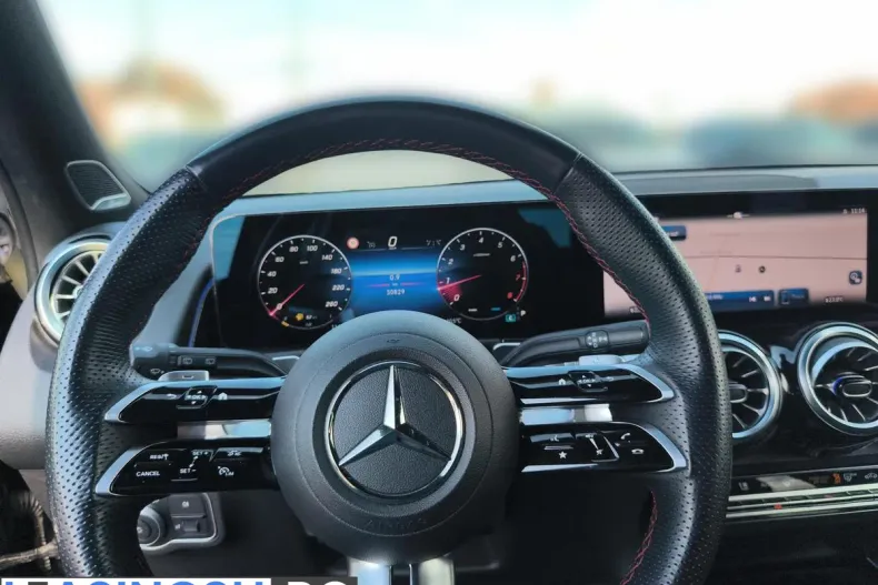 Mercedes-Benz GLB 250 (Clasa GLB) din 2024 cu 30.824 km - oferta MER242148 - foto 10