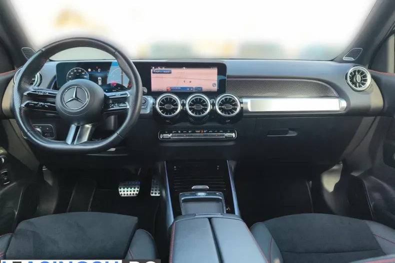 Mercedes-Benz GLB 250 (Clasa GLB) din 2024 cu 30.824 km - oferta MER242148 - foto 11