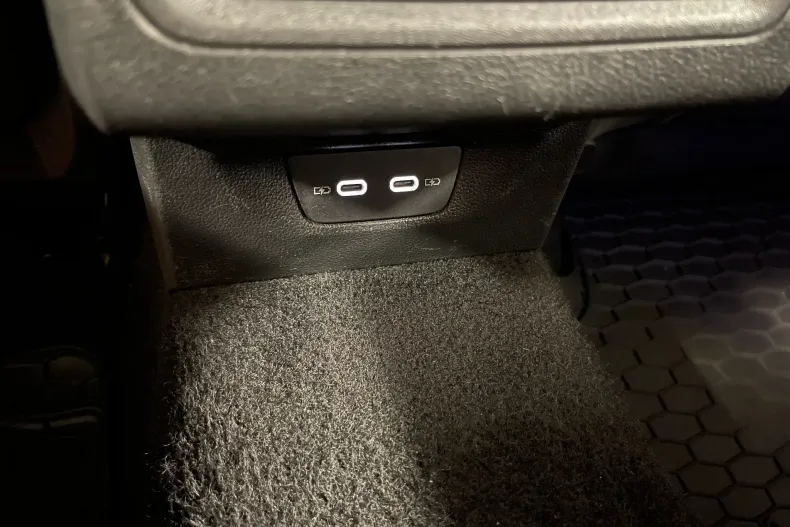 Volkswagen Golf din 2021 cu 37.761 km - oferta VOL242149 - foto 25
