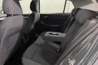 Volkswagen Golf din 2023 cu 73.819 km - oferta VOL242150 - foto 12