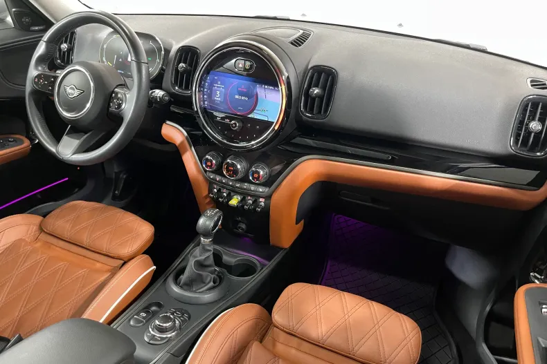 MINI Countryman din 2023 cu 86.391 km - oferta MIN242153 - foto 10