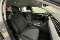 Volkswagen Passat din 2022 cu 124.141 km - oferta VOL242156 - foto 10