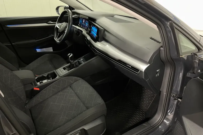 Volkswagen Golf din 2021 cu 40.949 km - oferta VOL242158 - foto 10