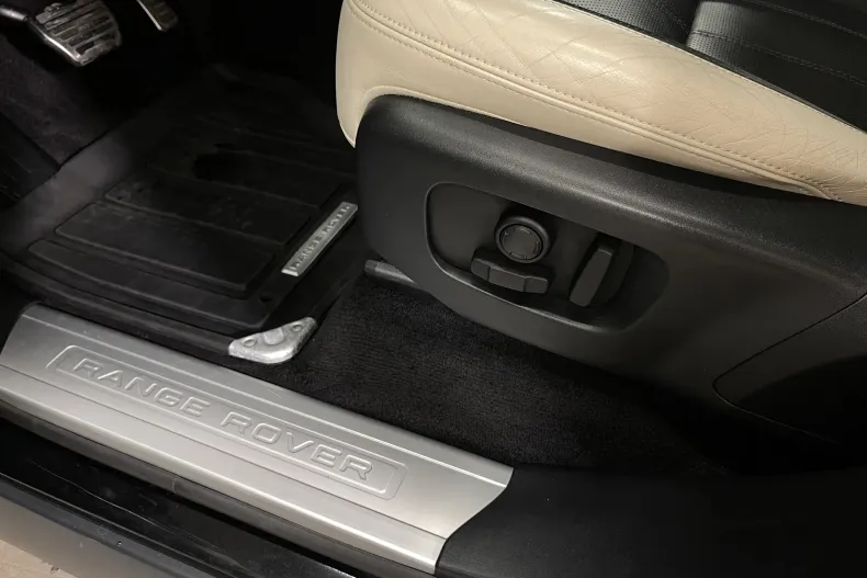 Land Rover Range Rover Sport din 2021 cu 143.544 km - oferta LAN242159 - foto 26
