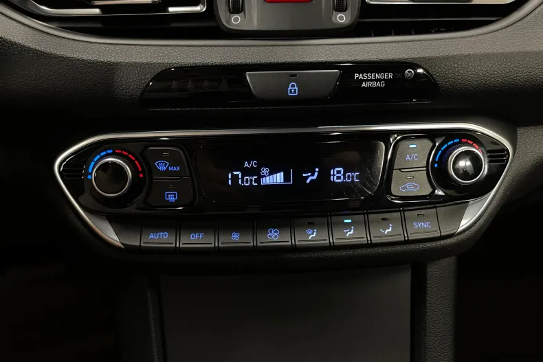 Hyundai i30 din 2023 cu 152.424 km - oferta HYU242160 - foto 15