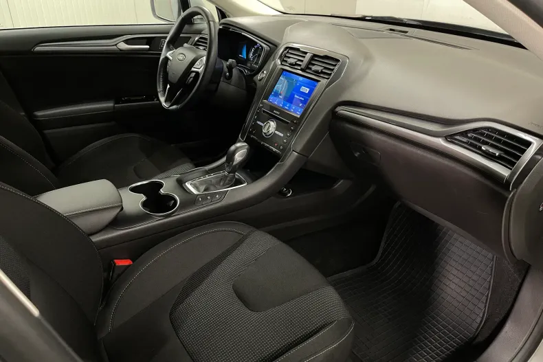 Ford Mondeo din 2022 cu 106.341 km - oferta FOR242161 - foto 10