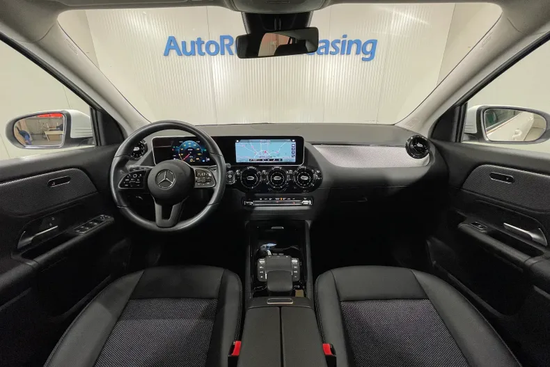 Mercedes-Benz GLA 200 (Clasa GLA) din 2020 cu 16.070 km - oferta MER242163 - foto 7