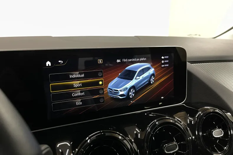 Mercedes-Benz GLA 200 (Clasa GLA) din 2020 cu 16.070 km - oferta MER242163 - foto 14