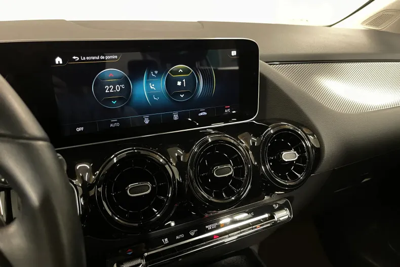Mercedes-Benz GLA 200 (Clasa GLA) din 2020 cu 16.070 km - oferta MER242163 - foto 23