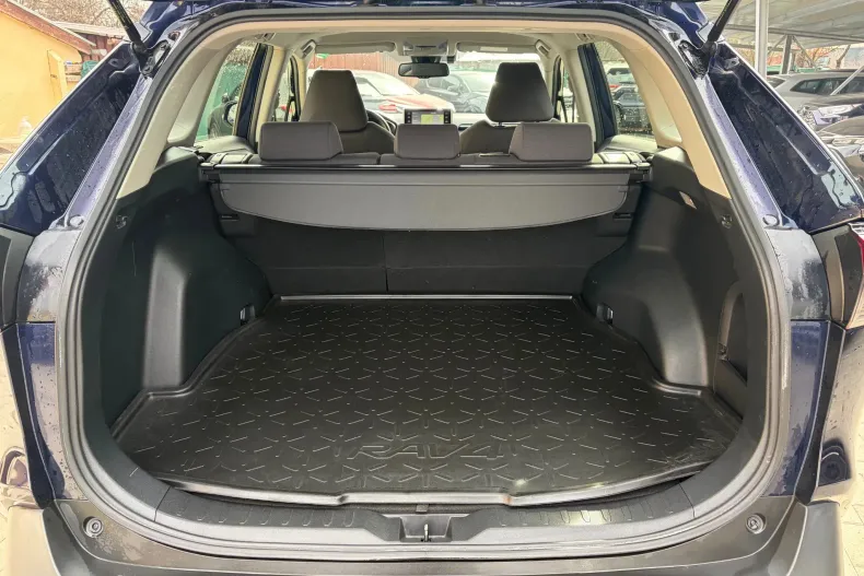 Toyota RAV4 din 2021 cu 145.200 km - oferta TOY242176 - foto 17