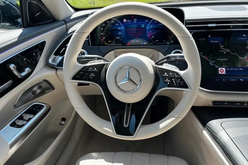 Mercedes-Benz E 200 (Clasa E) din 2025 cu 11.248 km - oferta MER242178 - foto 12