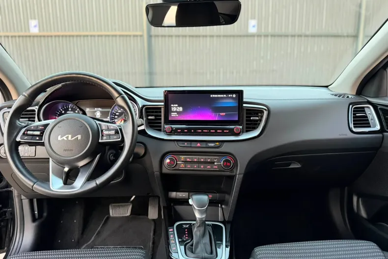 Kia Ceed din 2023 cu 145.300 km - oferta KIA242180 - foto 6