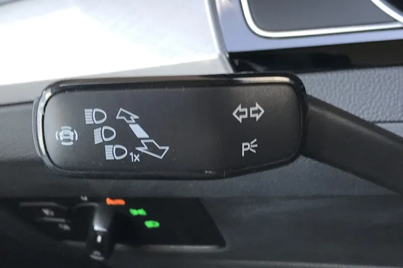 Volkswagen Passat din 2022 cu 72.631 km - oferta VOL242182 - foto 21