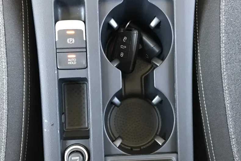 Volkswagen Passat din 2022 cu 72.631 km - oferta VOL242182 - foto 35