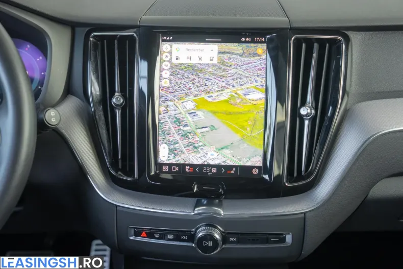 Volvo XC60 din 2022 cu 138.000 km - oferta VOL242183 - foto 18